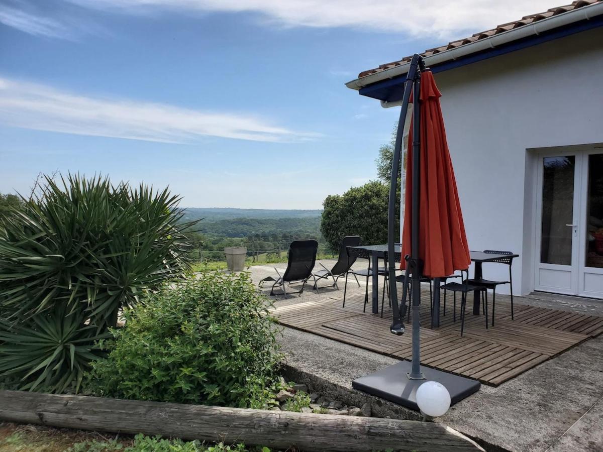 Family Home With Pool Saint-Lon-Les-Mines Esterno foto